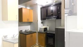 1 Bedroom Condo for rent in One Central, Urdaneta, Metro Manila near MRT-3 Ayala