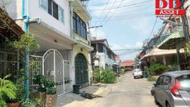 4 Bedroom Townhouse for sale in Bang Khae Nuea, Bangkok