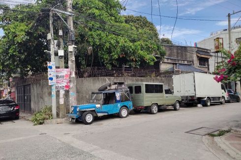 Land for sale in San Antonio, Metro Manila near LRT-1 Roosevelt