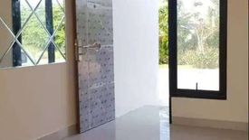 Rumah dijual dengan 3 kamar tidur di Cihanjuang Rahayu, Jawa Barat