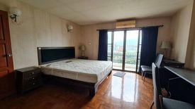 2 Bedroom Condo for sale in Nong Pa Khrang, Chiang Mai