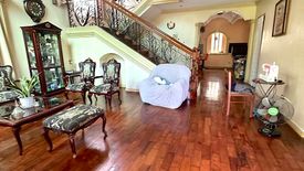 5 Bedroom House for sale in Talon Dos, Metro Manila