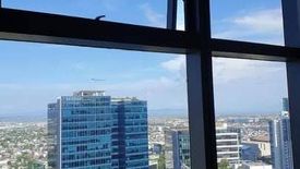 2 Bedroom Condo for Sale or Rent in BGC, Metro Manila