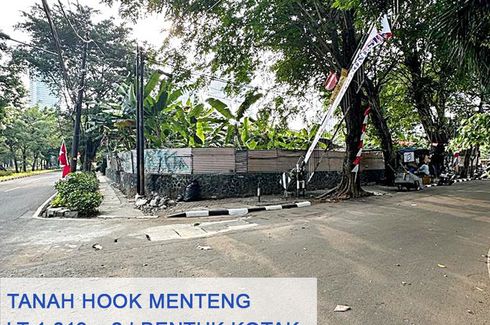 Tanah dijual dengan  di Menteng, Jakarta