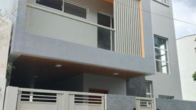 6 Bedroom House for sale in Caniogan, Metro Manila