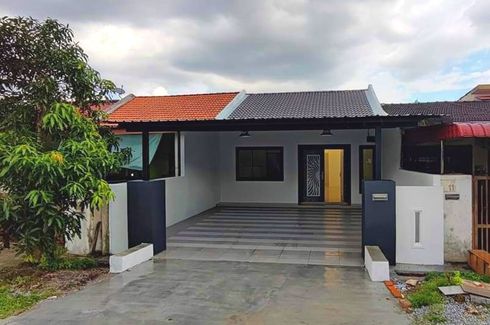 3 Bedroom House for sale in Jalan Cecawi, Perak
