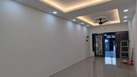 3 Bedroom House for sale in Jalan Cecawi, Perak
