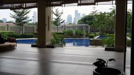 1 Bedroom Condo for sale in Urdaneta, Metro Manila near MRT-3 Ayala