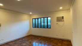 4 Bedroom House for rent in Bel-Air, Metro Manila