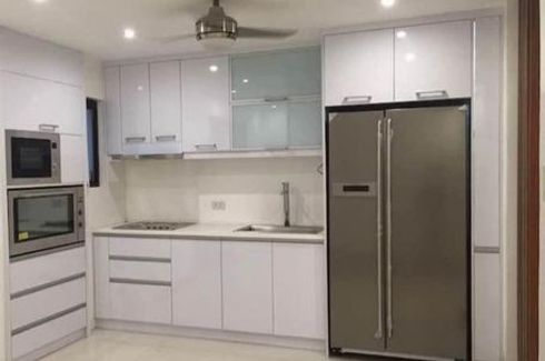 4 Bedroom Townhouse for rent in South Triangle, Metro Manila near MRT-3 Quezon Avenue