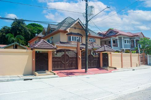 8 Bedroom House for sale in Matandang Balara, Metro Manila