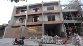 4 Bedroom Townhouse for sale in Pasong Tamo, Metro Manila