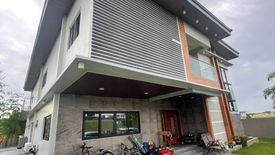 5 Bedroom House for sale in Almanza Dos, Metro Manila