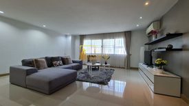 3 Bedroom Apartment for rent in Magic Bricks, Khlong Tan Nuea, Bangkok near BTS Thong Lo