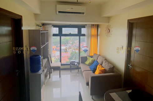 2 Bedroom Condo for sale in Azalea Place, Camputhaw, Cebu