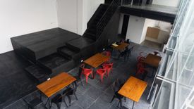 21 Bedroom Apartment for rent in Poblacion, Metro Manila