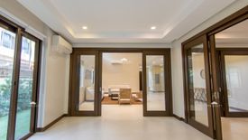 5 Bedroom House for sale in New Alabang Village, Metro Manila