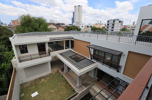 4 Bedroom House for sale in Din Daeng, Bangkok near MRT Sutthisan