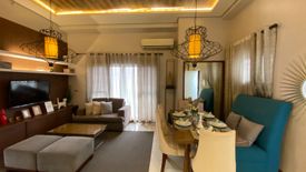 3 Bedroom Condo for sale in The Crestmont, South Triangle, Metro Manila near MRT-3 Quezon Avenue