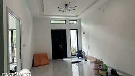 Rumah dijual dengan 3 kamar tidur di Lengkong Gudang Timur, Banten