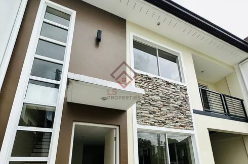 3 Bedroom Townhouse for rent in Pansol, Metro Manila