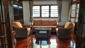 5 Bedroom House for rent in Sam Sen Nok, Bangkok near MRT Ratchadaphisek