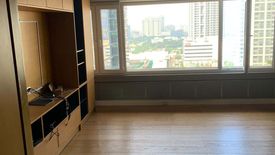 3 Bedroom Condo for sale in Urdaneta, Metro Manila near MRT-3 Ayala