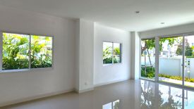 4 Bedroom House for sale in Saphan Sung, Bangkok