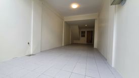 3 Bedroom House for sale in Central, Metro Manila