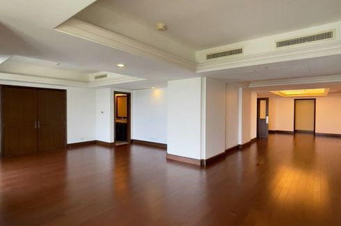 4 Bedroom Apartment for rent in Urdaneta, Metro Manila near MRT-3 Ayala
