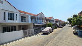 3 Bedroom Townhouse for sale in Khlong Sam, Pathum Thani