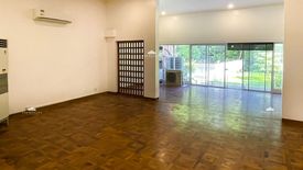 4 Bedroom House for rent in Dasmariñas Village, Dasmariñas North, Metro Manila near MRT-3 Magallanes