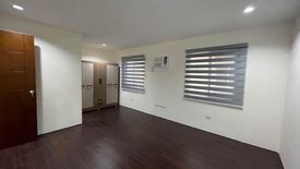 4 Bedroom Townhouse for rent in Central, Metro Manila