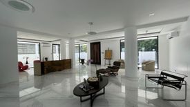 4 Bedroom House for sale in New Alabang Village, Metro Manila