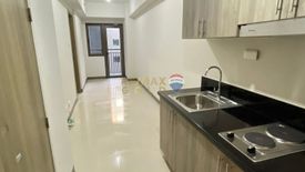 1 Bedroom Condo for sale in Barangay 76, Metro Manila near LRT-1 EDSA