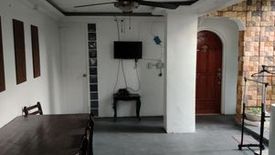 11 Bedroom House for Sale or Rent in Moonwalk, Metro Manila