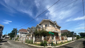 5 Bedroom House for sale in Pulong Santa Cruz, Laguna