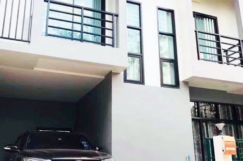 Townhouse for sale in Na Chan, Kalasin
