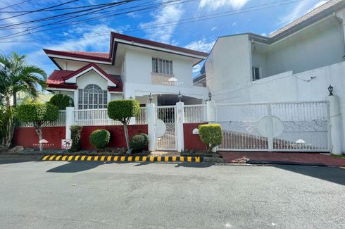 4 Bedroom House for sale in Merville, Metro Manila