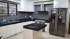 5 Bedroom House for Sale or Rent in Batasan Hills, Metro Manila