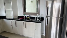 2 Bedroom Condo for sale in San Lorenzo, Metro Manila near MRT-3 Ayala