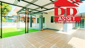 3 Bedroom House for sale in Sao Thong Hin, Nonthaburi