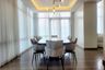 Stunning High Ceilings Penthouse Condo With Billiards image