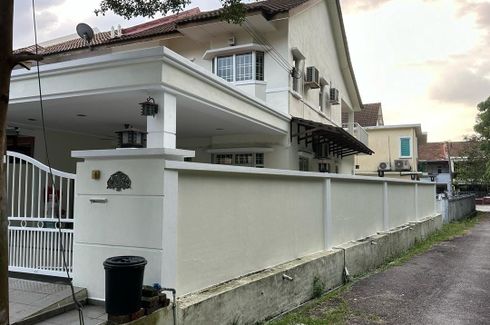 4 Bedroom House for sale in Bandar Baru Salak Tinggi, Selangor