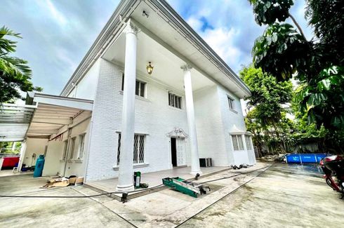 5 Bedroom House for rent in Dasmariñas North, Metro Manila