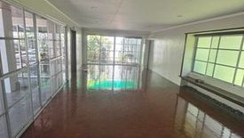 4 Bedroom House for rent in Dasmariñas North, Metro Manila near MRT-3 Magallanes