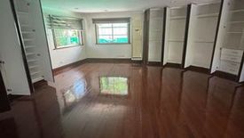 4 Bedroom House for rent in Dasmariñas North, Metro Manila near MRT-3 Magallanes