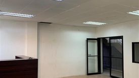 Commercial for rent in Barangay 86, Metro Manila near LRT-1 Monumento