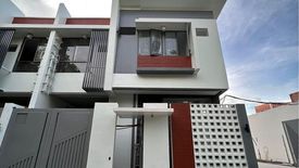 3 Bedroom Townhouse for sale in Bahay Toro, Metro Manila near LRT-1 Roosevelt