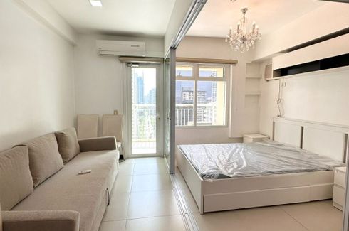 1 Bedroom Condo for Sale or Rent in The Aston At Two Serendra, Bagong Tanyag, Metro Manila
